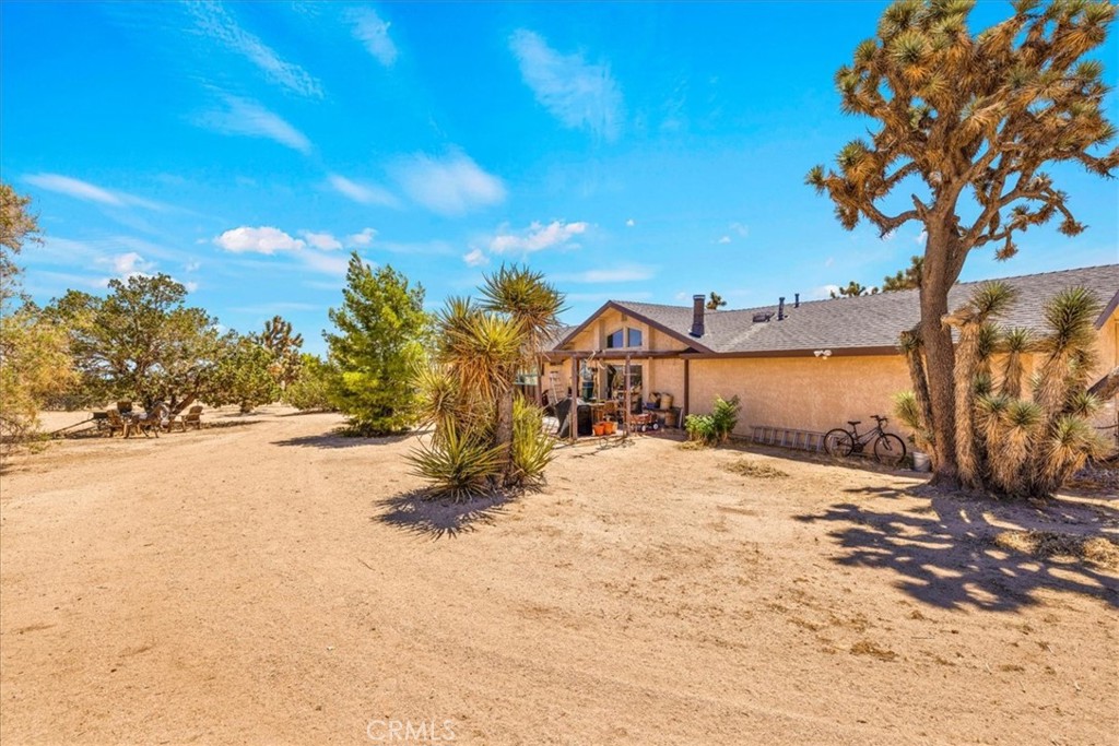 main property photo 22