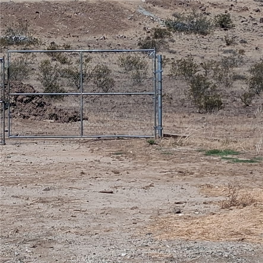 main property photo 10