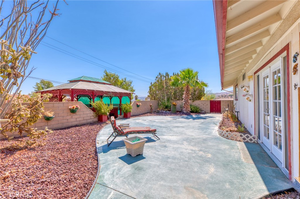 main property photo 27