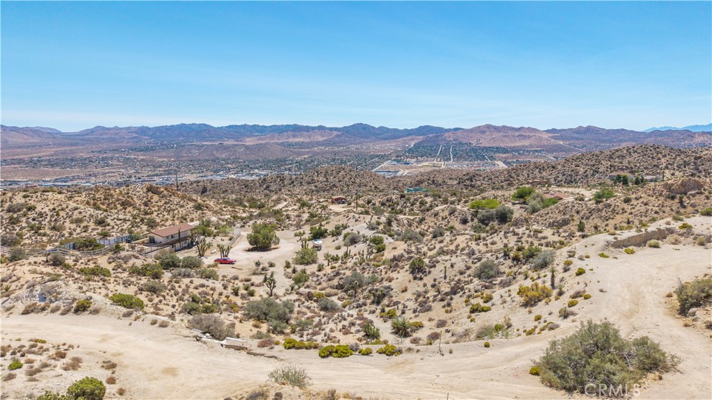 main property photo 11