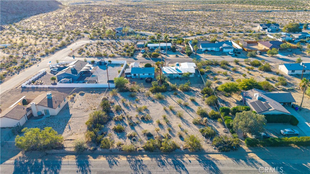 main property photo 6