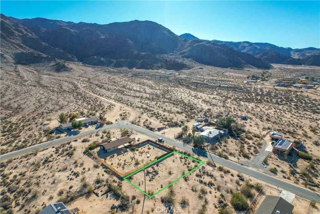 main property photo 7