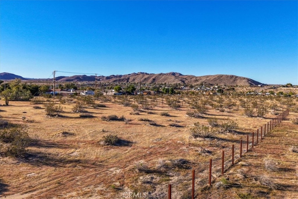 main property photo 10