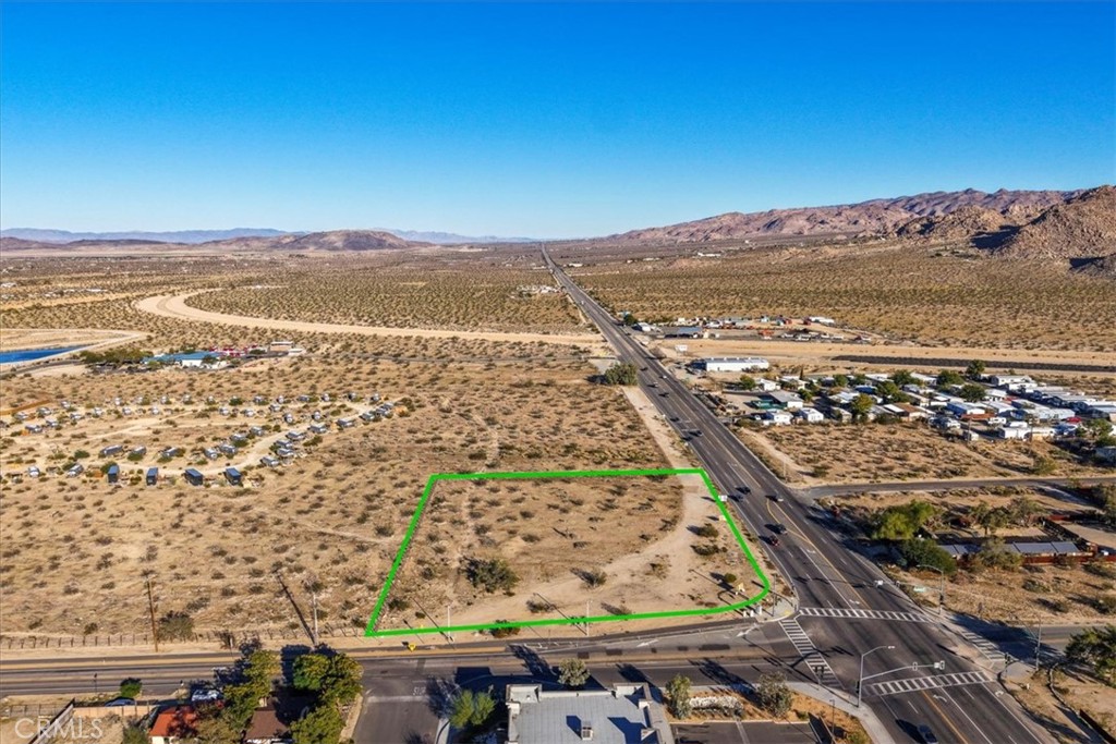 main property photo 14