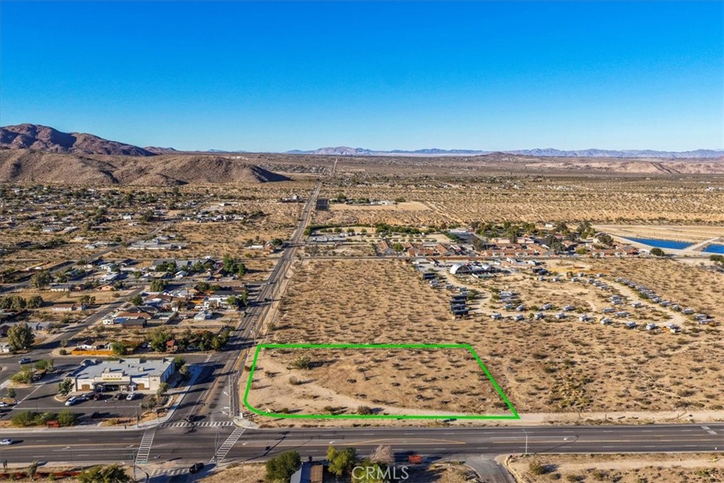 main property photo 20