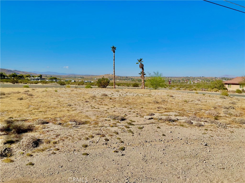main property photo 7