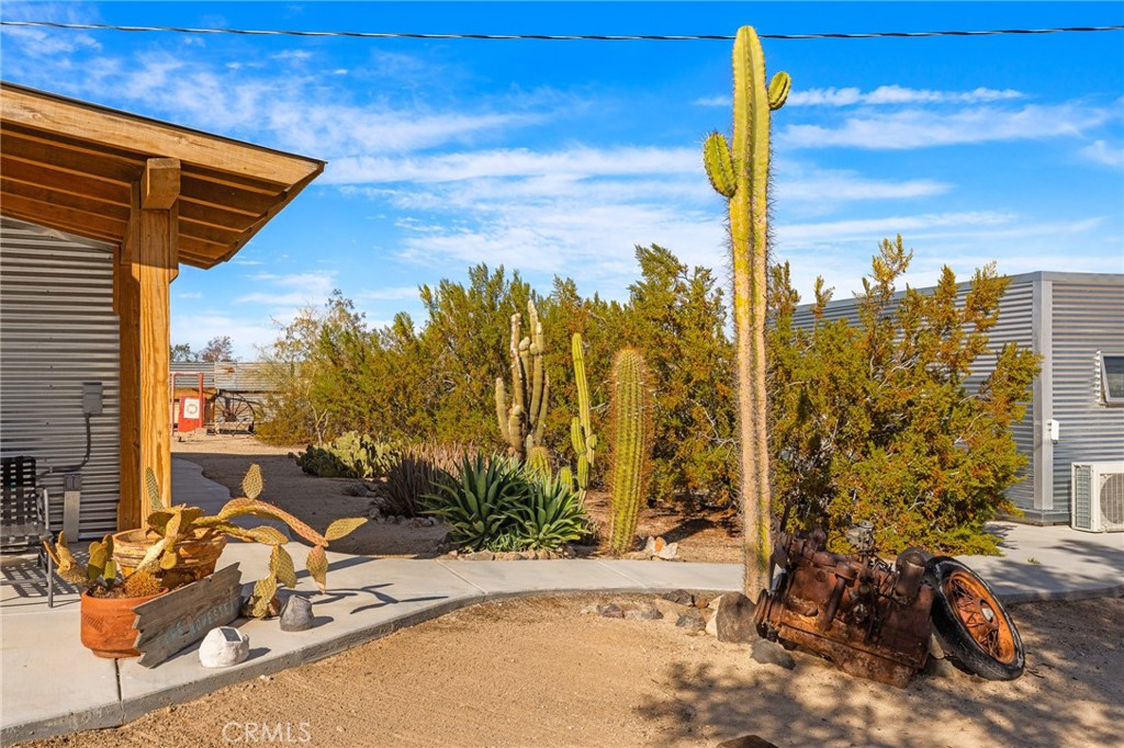 main property photo 32