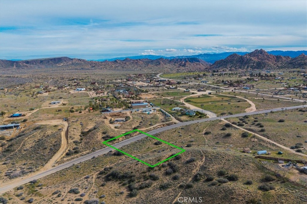main property photo 27