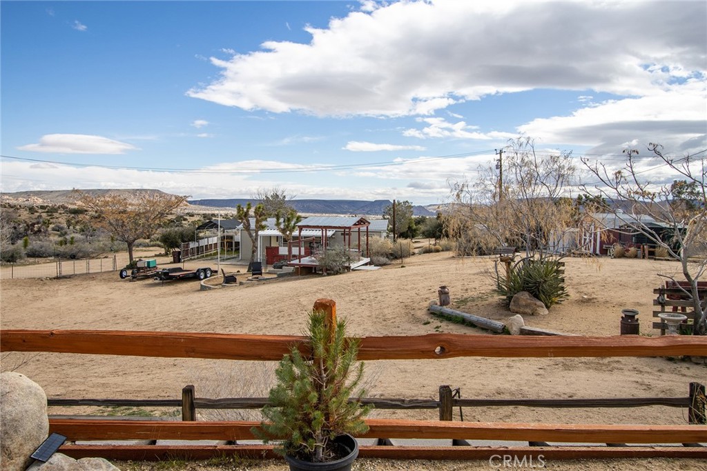 main property photo 37
