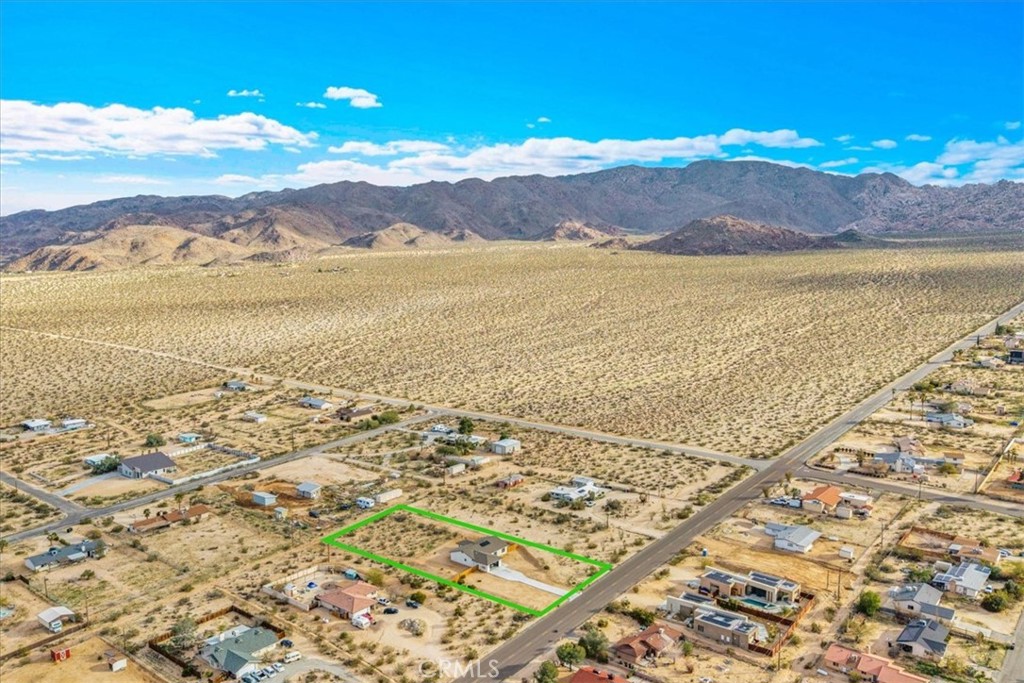 main property photo 50