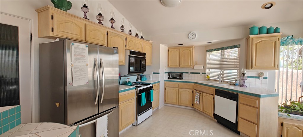 main property photo 46