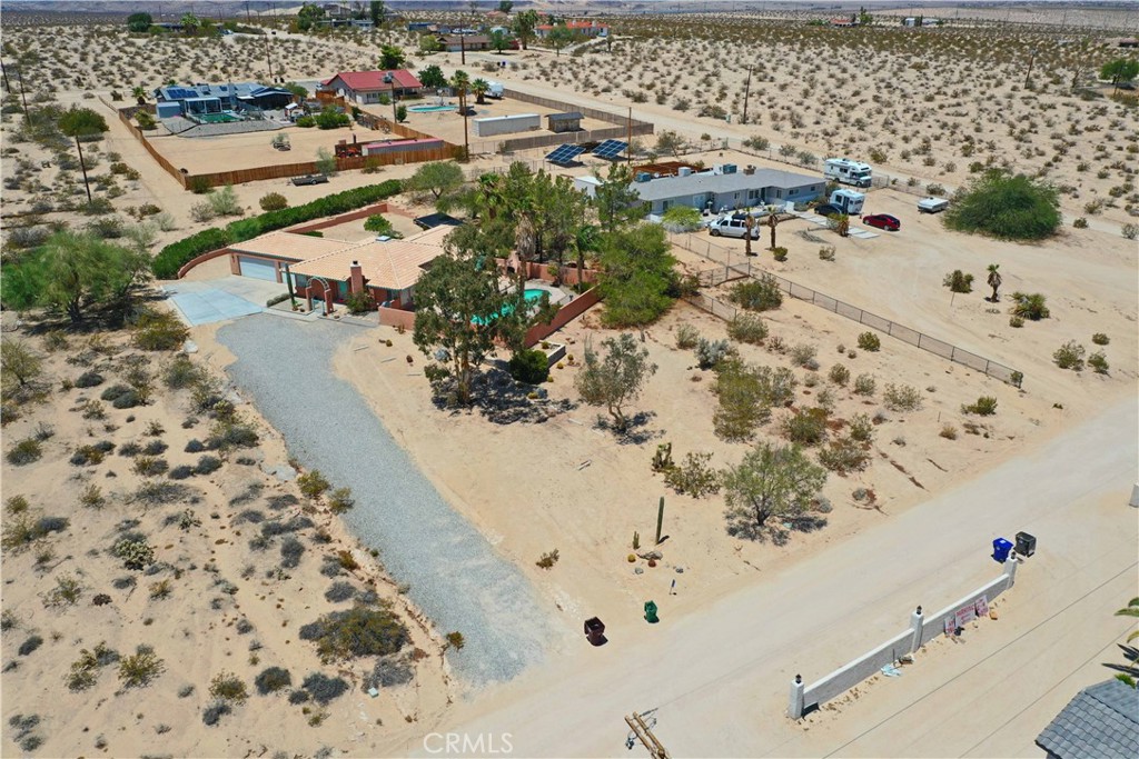 main property photo 70