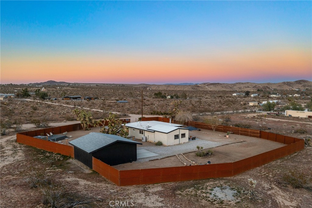 main property photo 32