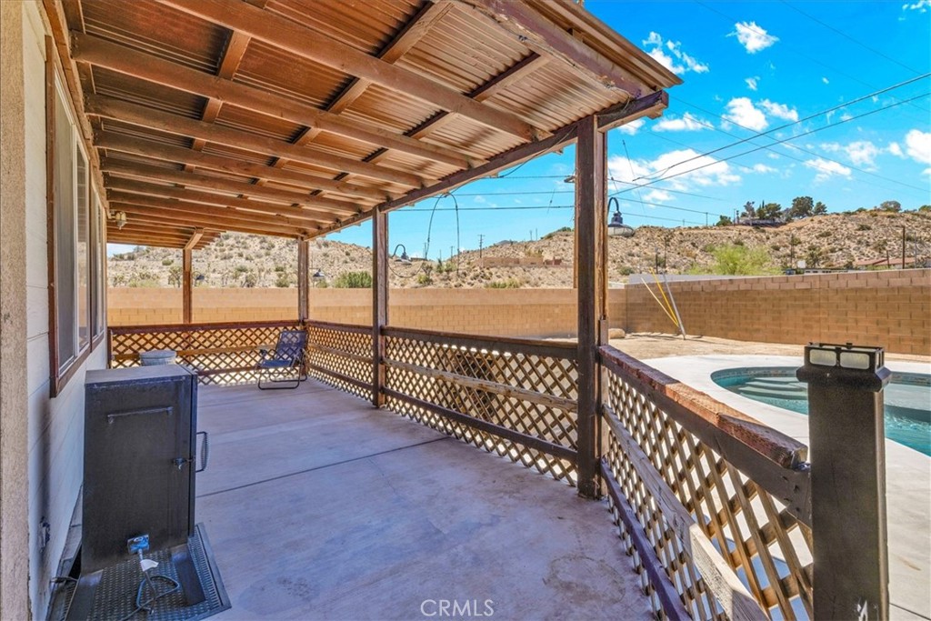 main property photo 27