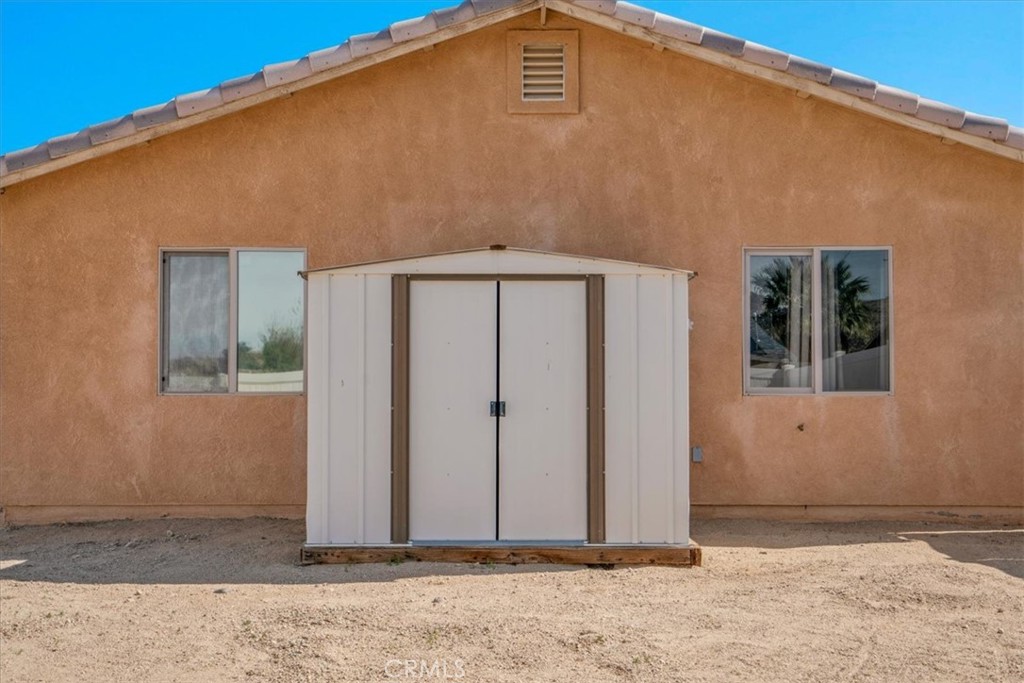 main property photo 26