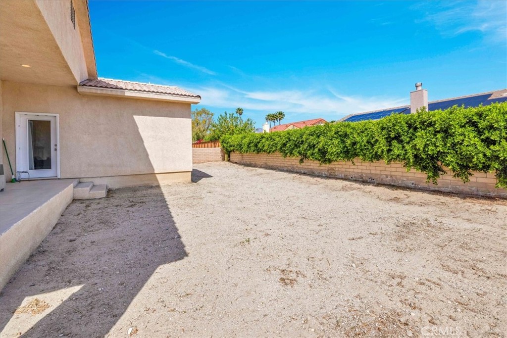 main property photo 32