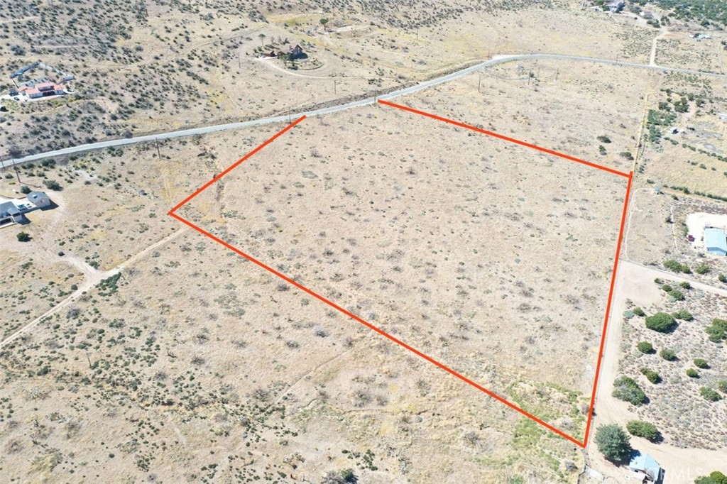 main property photo 6