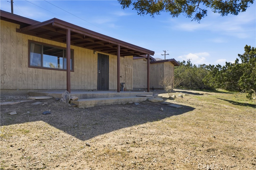 main property photo 14