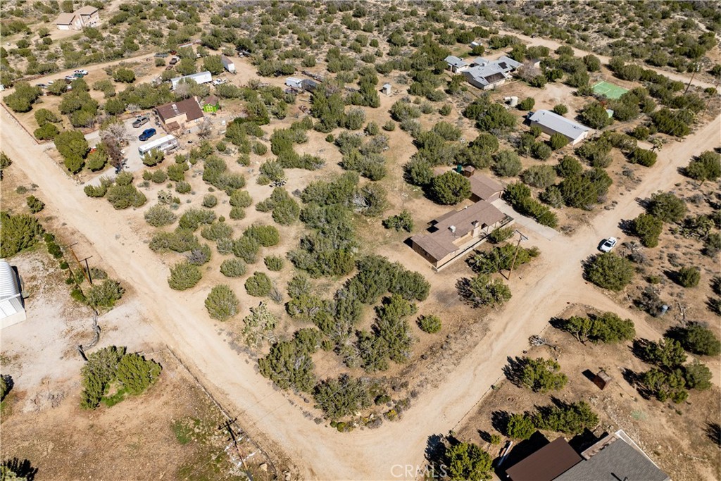 main property photo 25