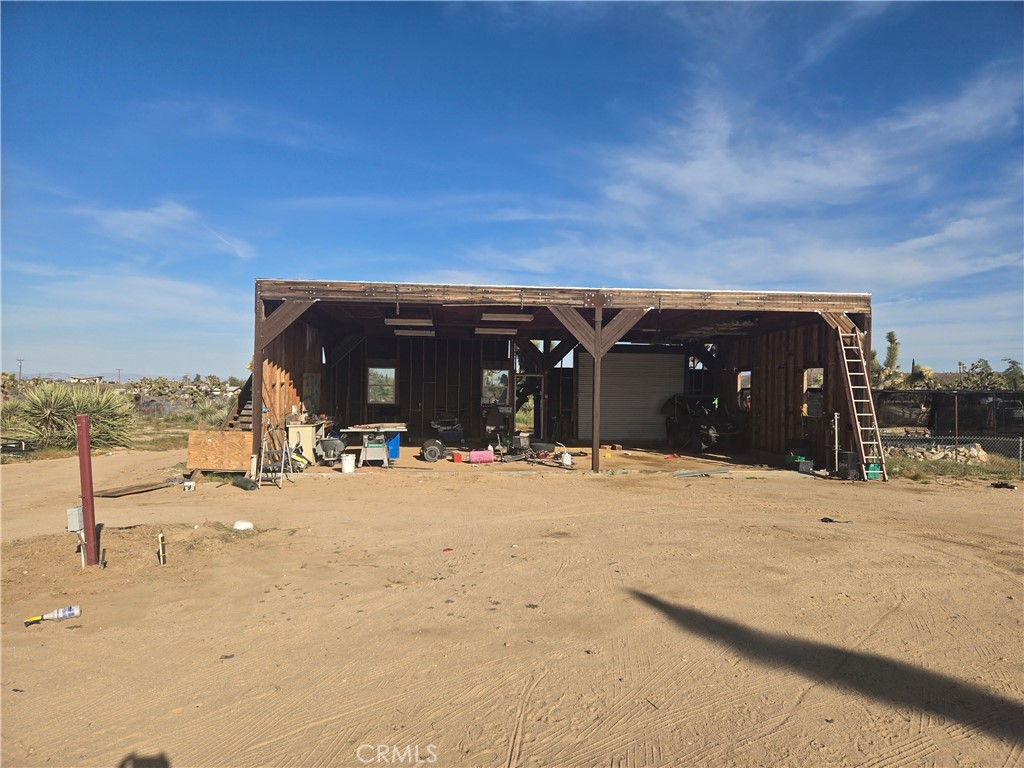 main property photo 28