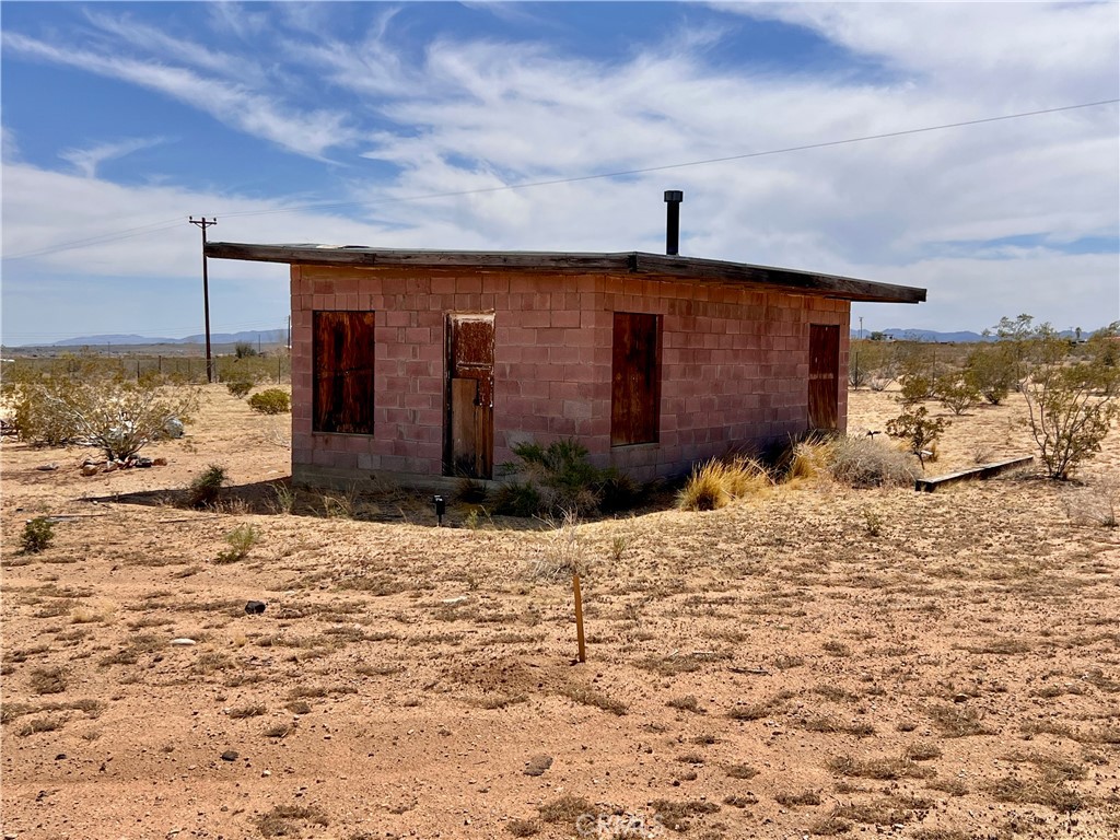 main property photo 22
