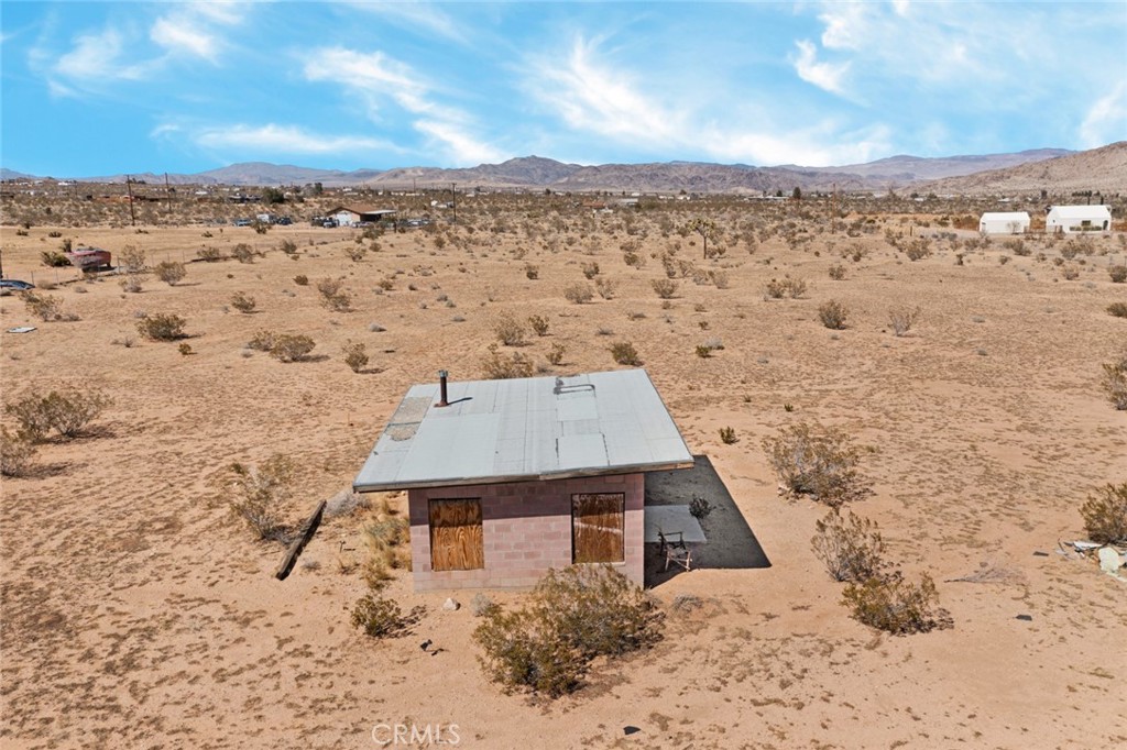 main property photo 26