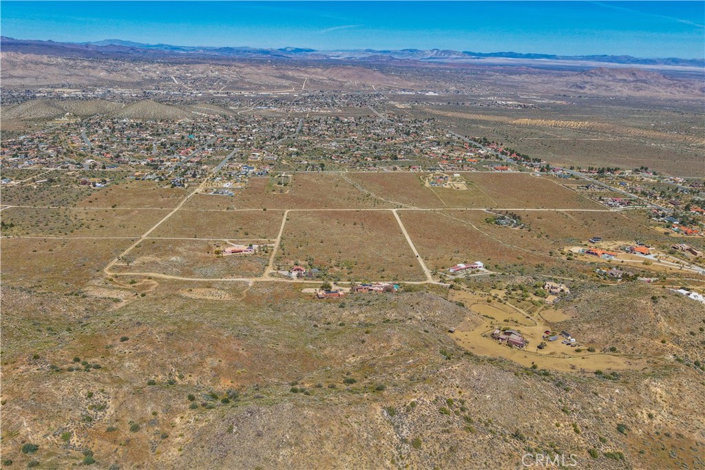 main property photo 27