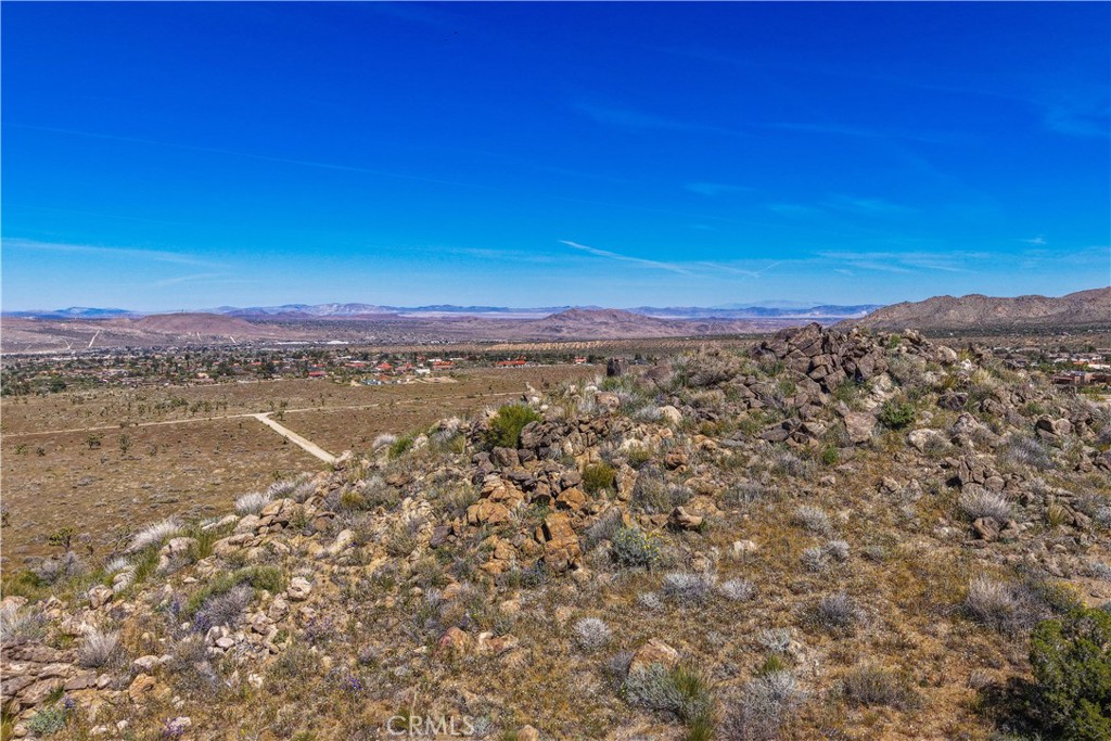 main property photo 44