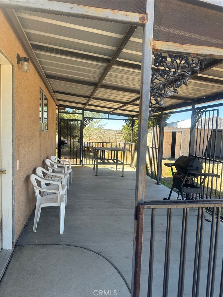 main property photo 20