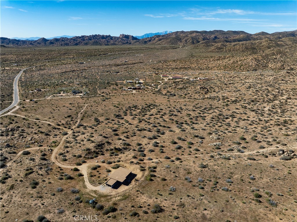 main property photo 6