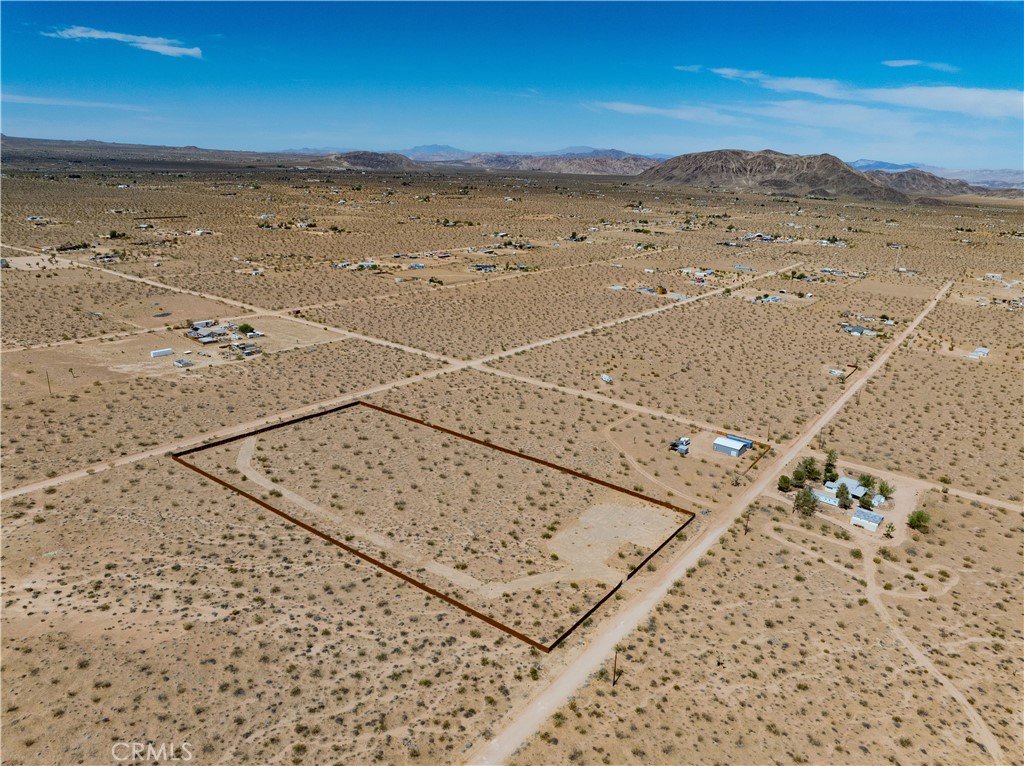main property photo 15