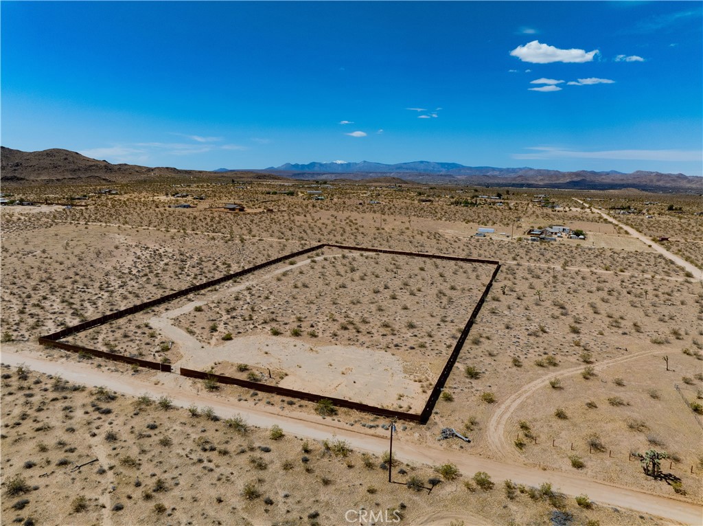 main property photo 3