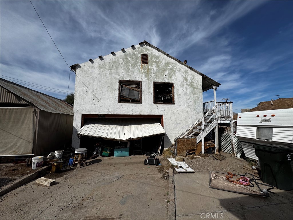 main property photo 4