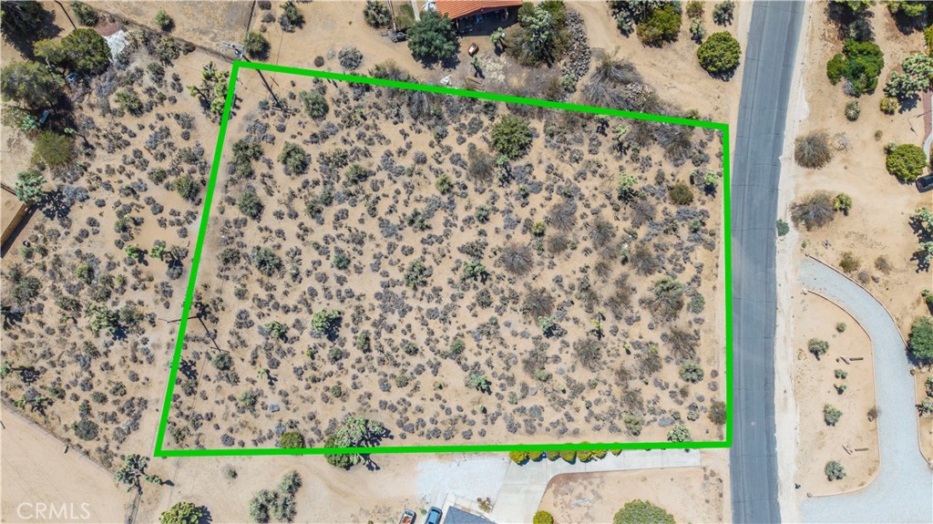 main property photo 18