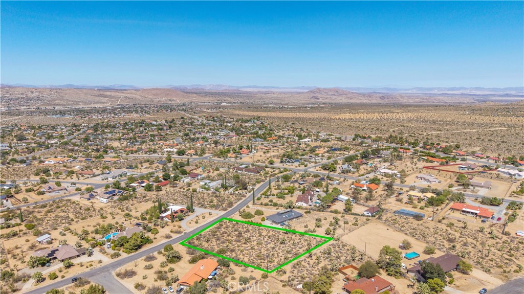 main property photo 24