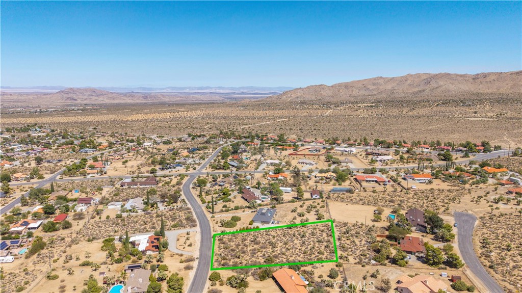 main property photo 25