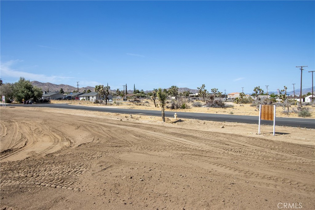 main property photo 20