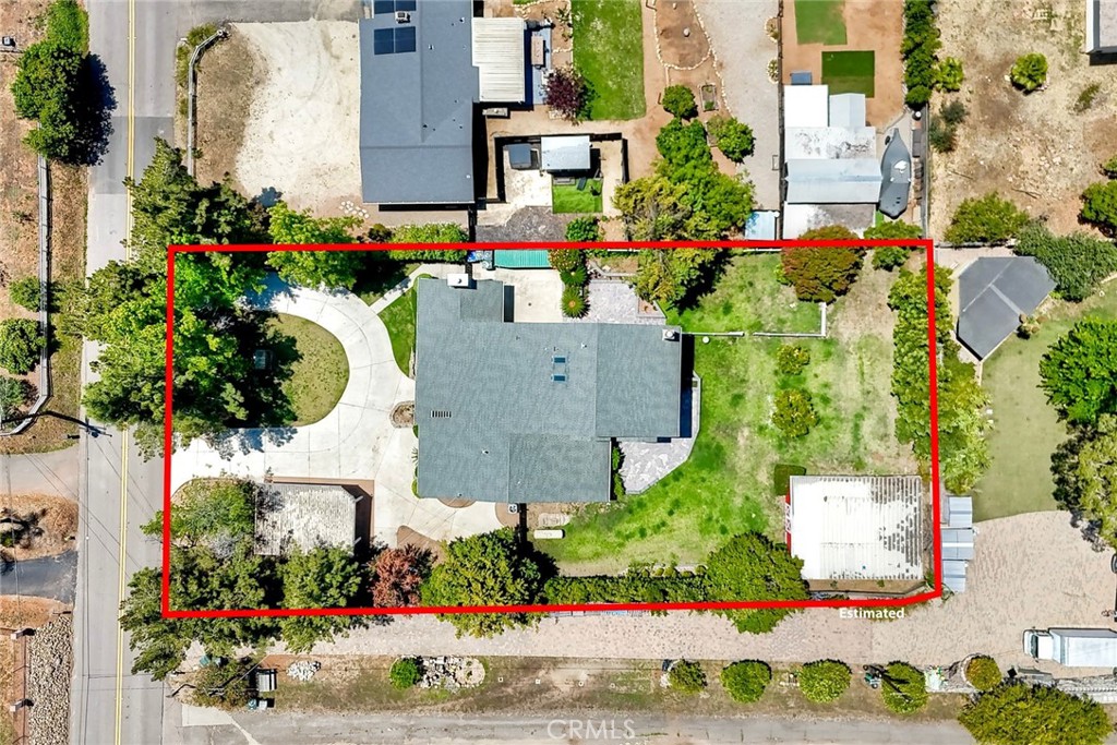 main property photo 35