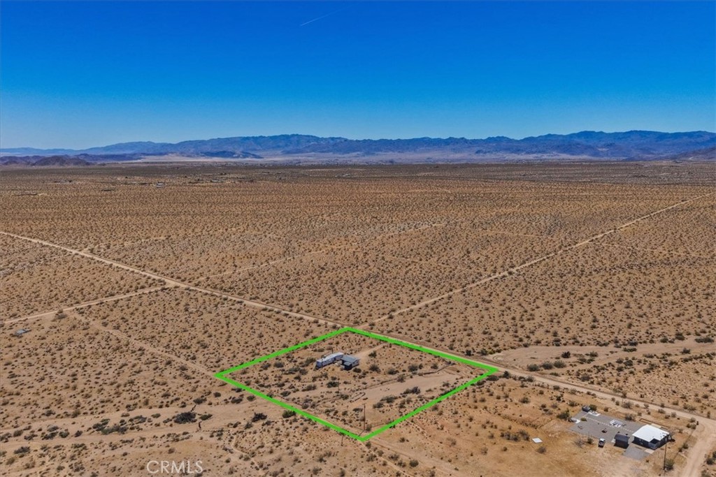 main property photo 31