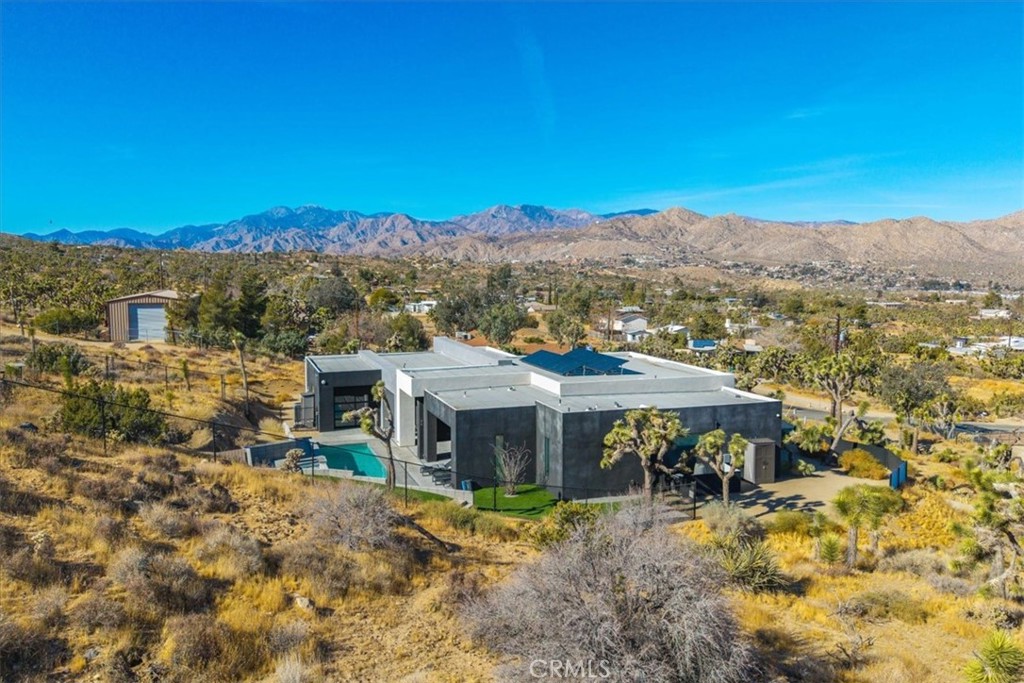 main property photo 65