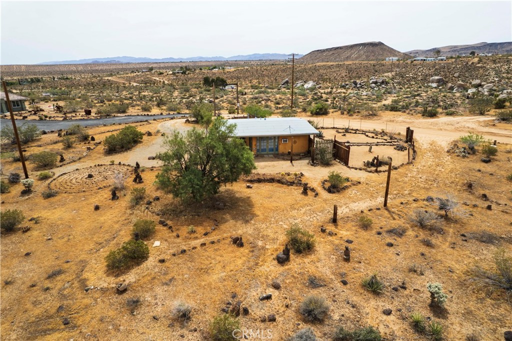 main property photo 19