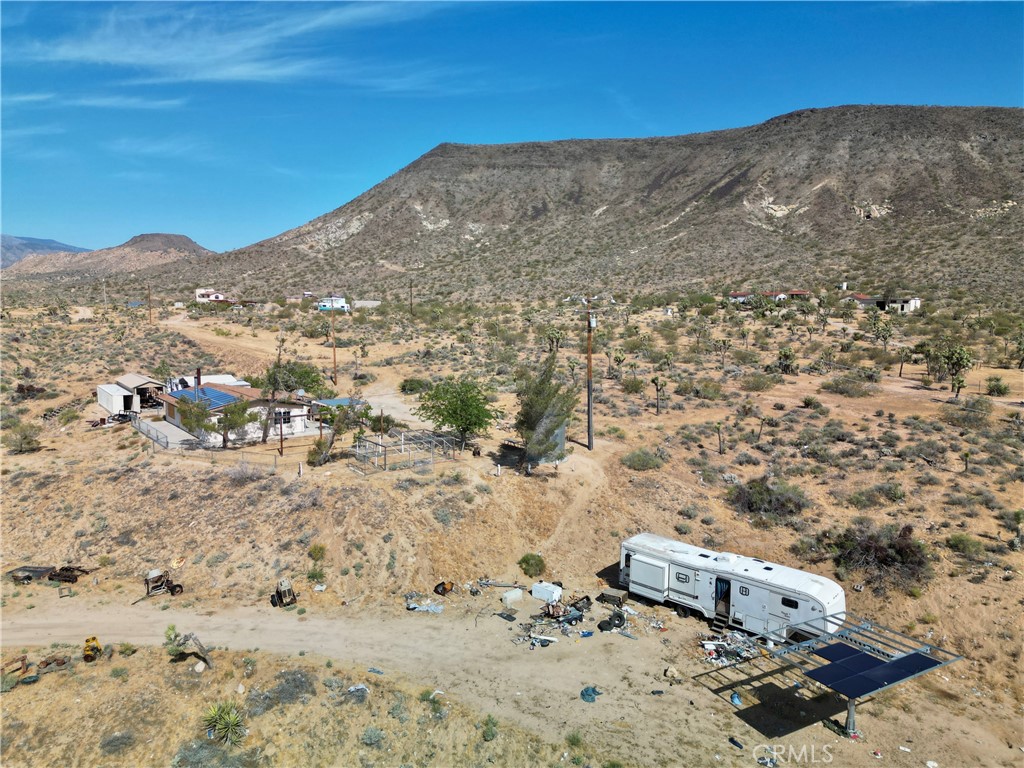 main property photo 28