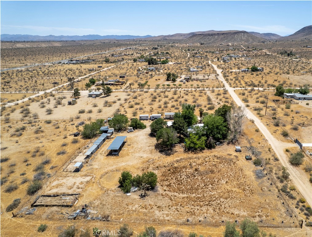 main property photo 25