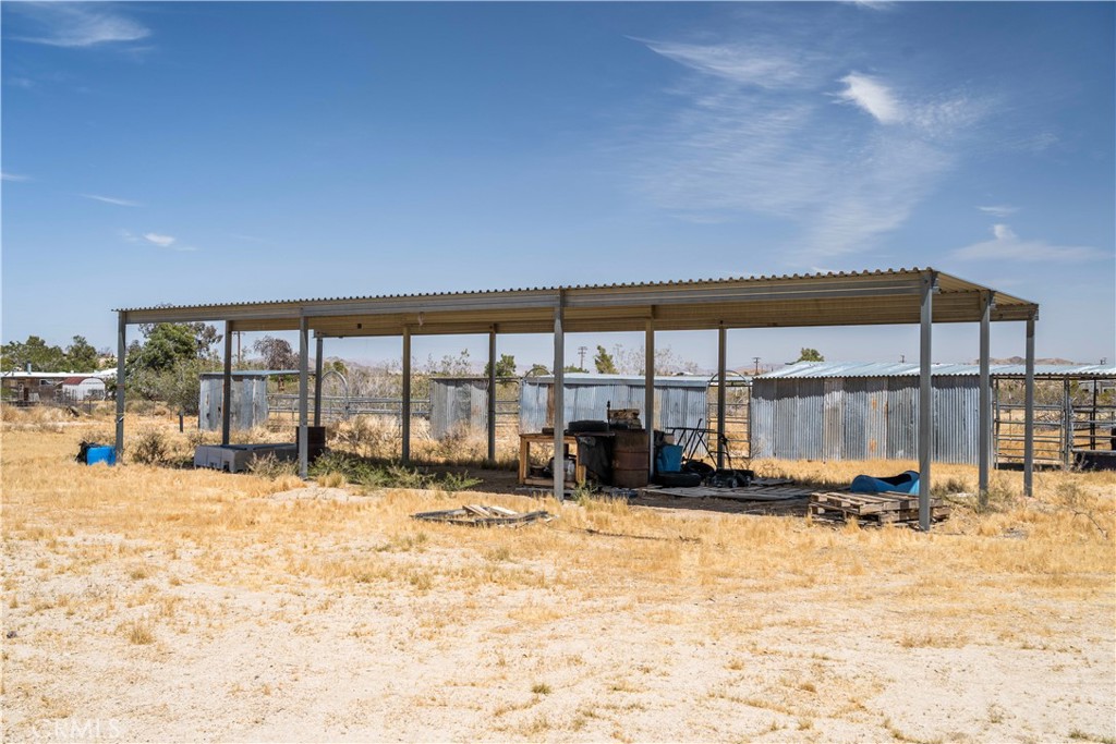 main property photo 35