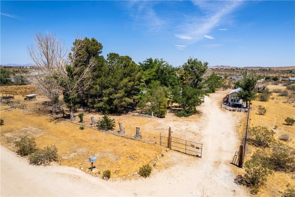main property photo 4