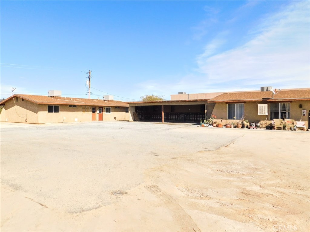 main property photo 13