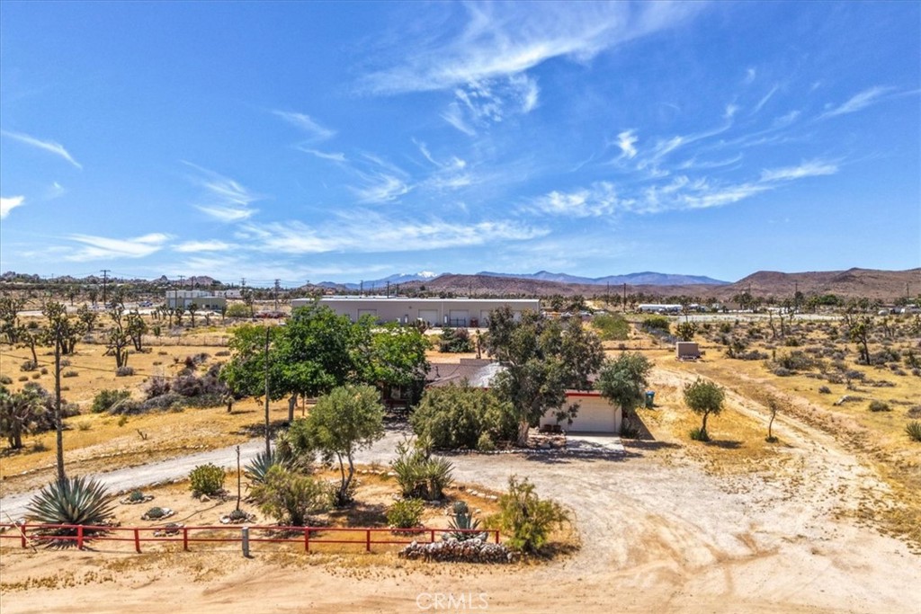 main property photo 6