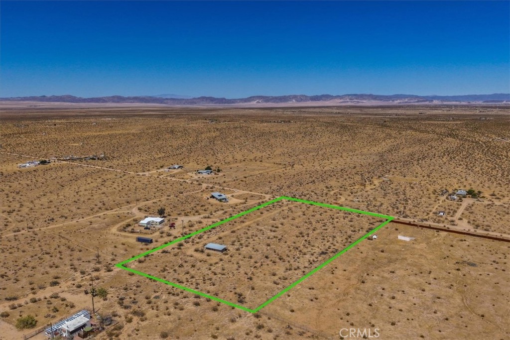 main property photo 19