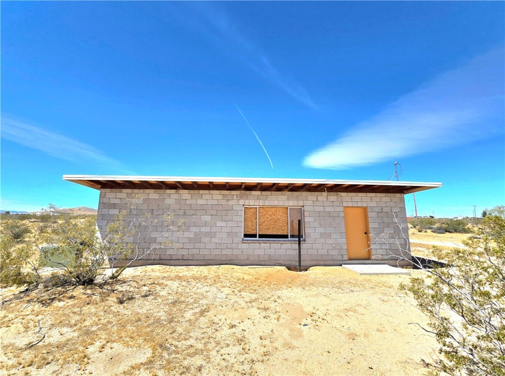 main property photo 2