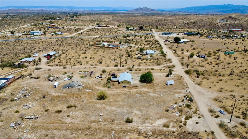 main property photo 11